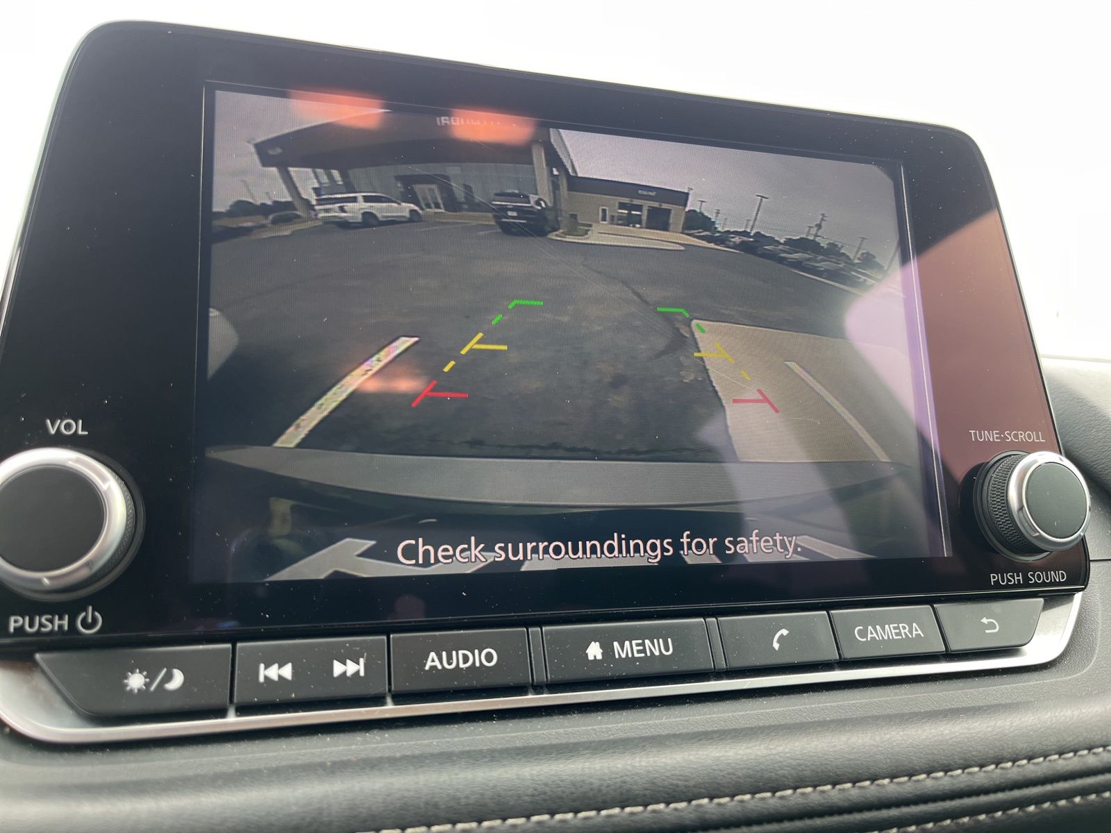Used 2025 Gray Nissan SV image 29