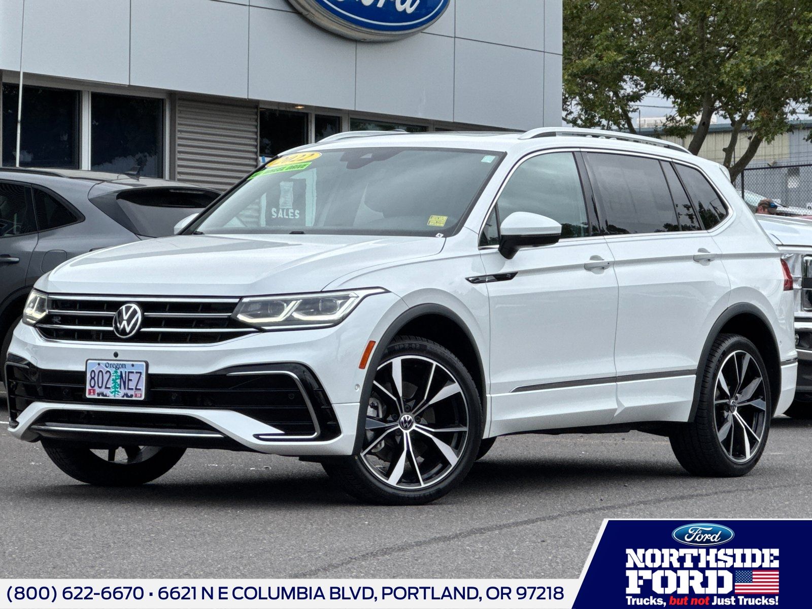 2022 Volkswagen Tiguan SEL R-Line AWD photo