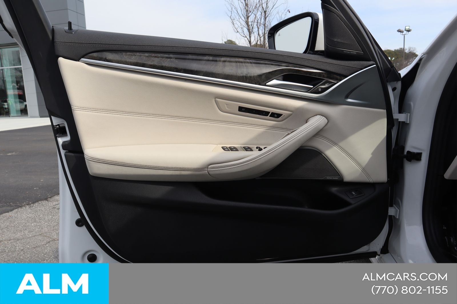 Used 2023 White BMW 540i xDrive image 14