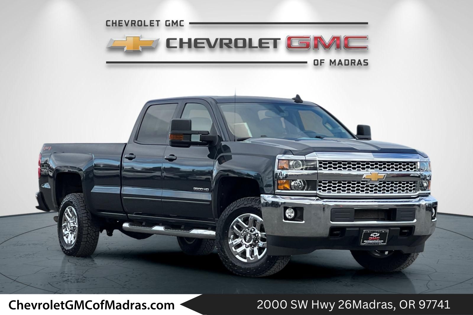 Gray (Graphite Metallic) 2019 Chevrolet Silverado 3500HD LT Crew Cab 4WD Pickup Truck Four-Wheel Drive 6-Speed Automatic Overdrive
