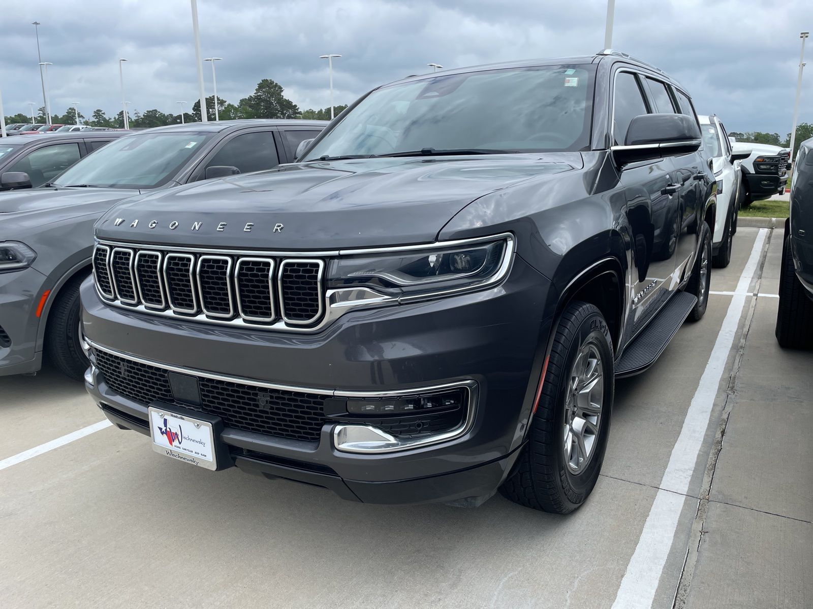 Baltic Gray Metallic Clearcoat 2022 Jeep Wagoneer Series I RWD SUV / Crossover 4X2 8-Speed Automatic