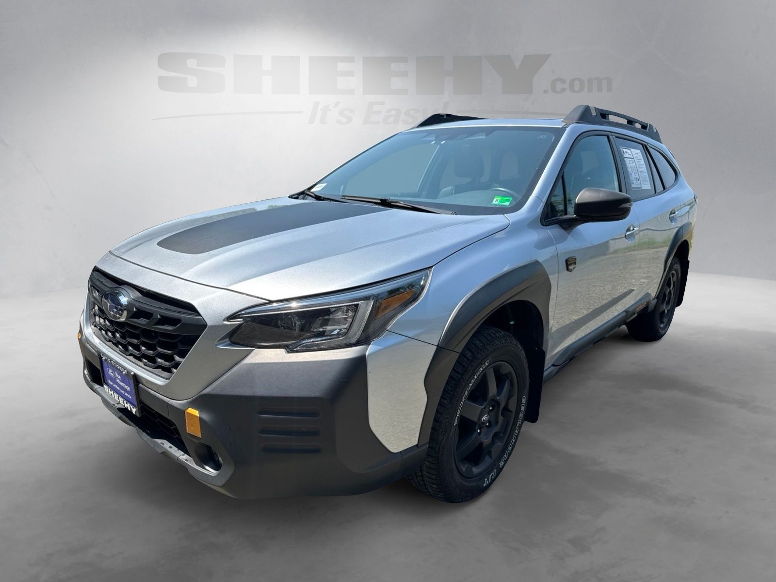 Used 2023 Ice Silver Metallic Subaru Wilderness image 17