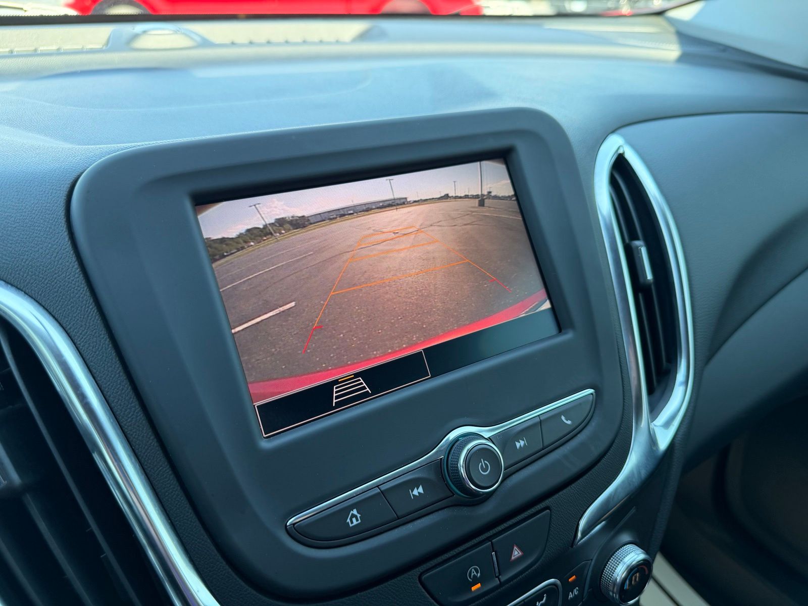 2022 Chevrolet Equinox image 20