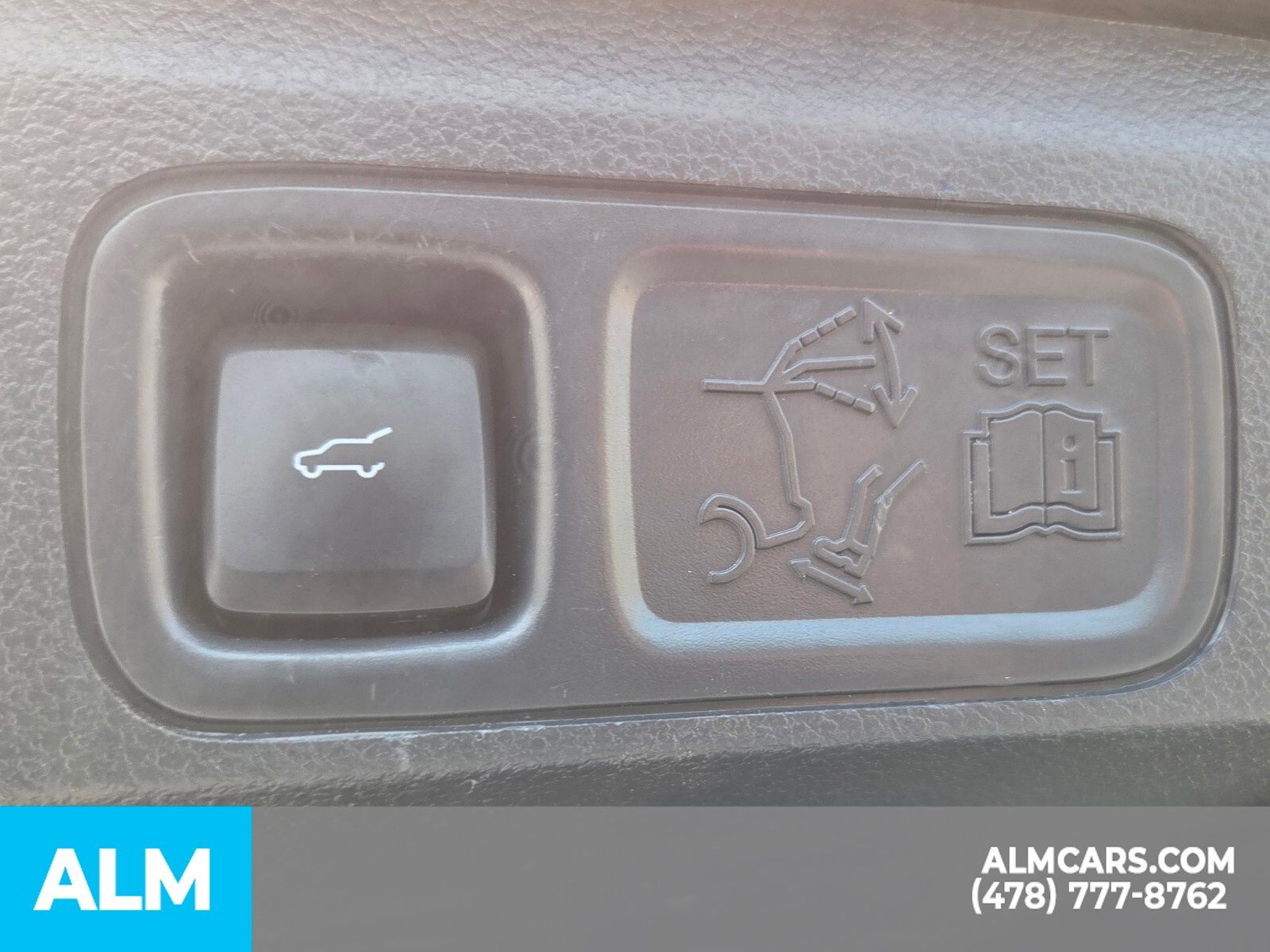 Used 2024 Black Ford XLT image 13