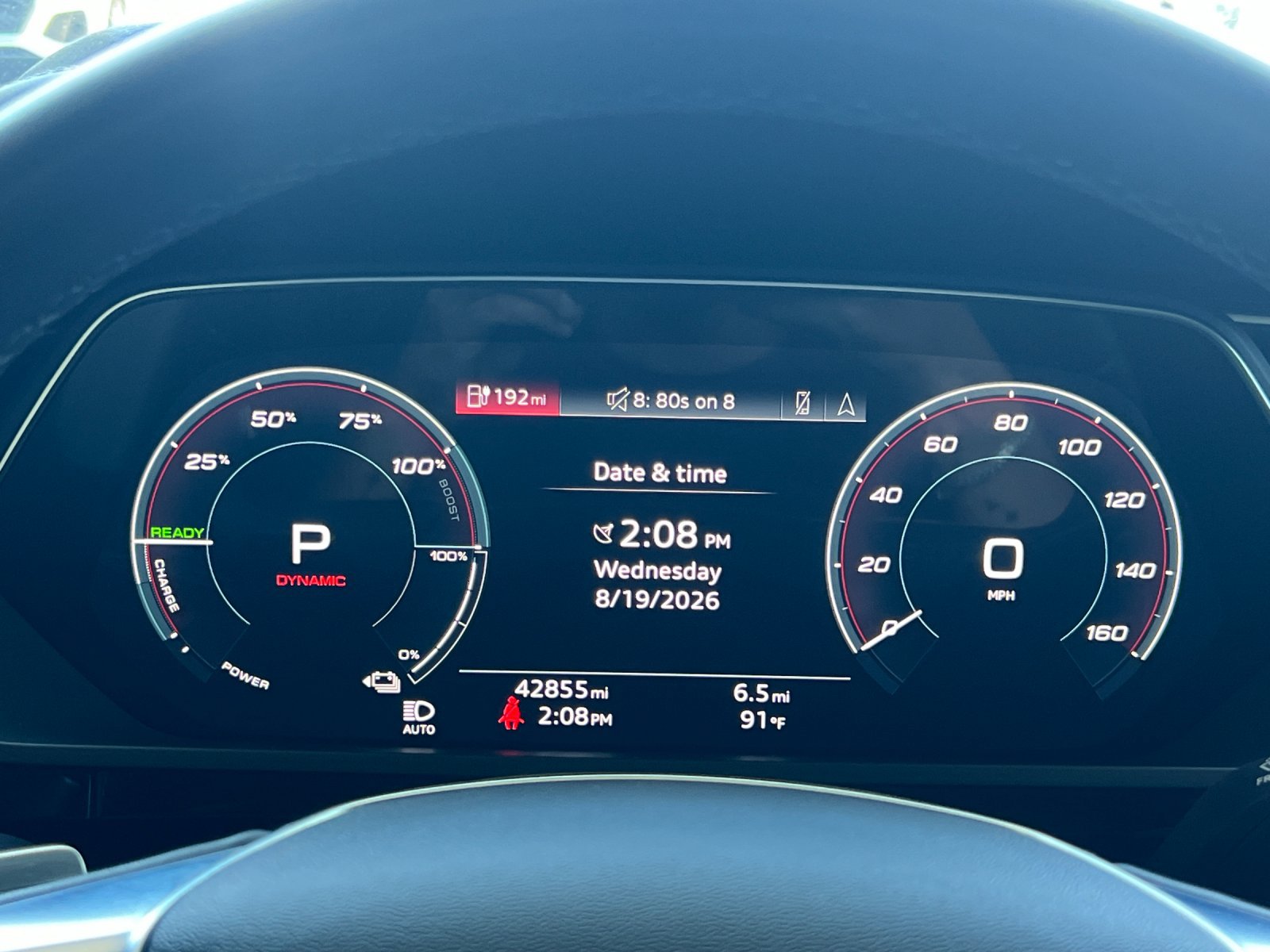 2024 Audi Q8 e-tron Prestige — foto completa 25 de 29