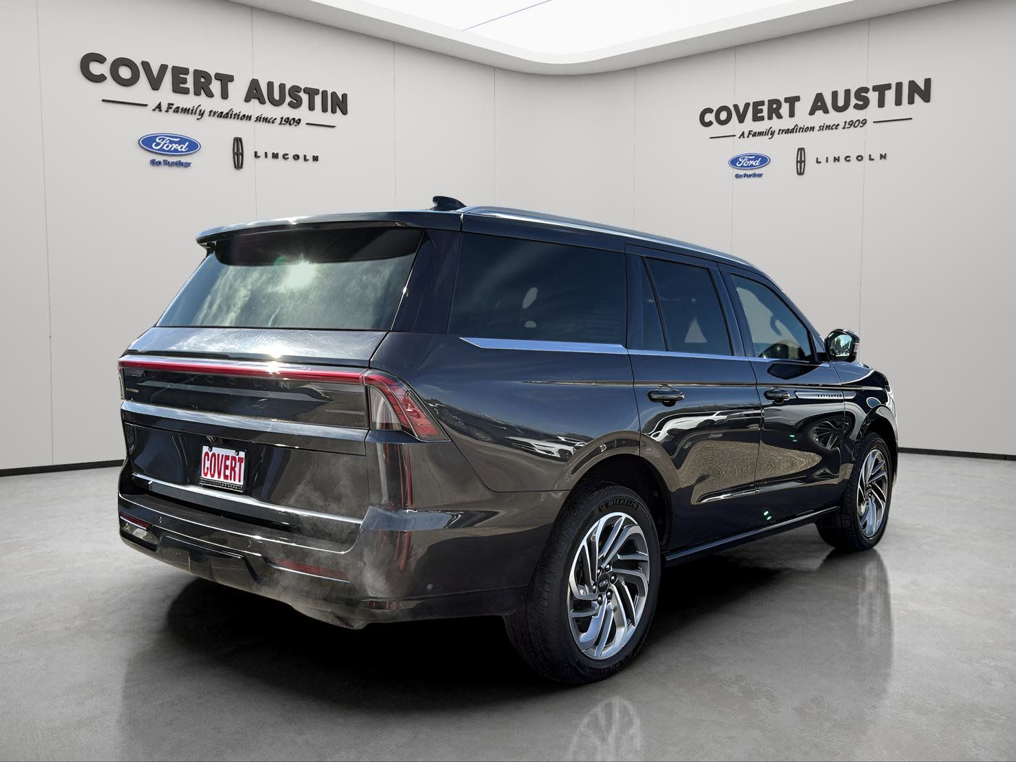 Used Car 2025 Lincoln Navigator  Reserve For Sale Under $90,000 In Austin, Texas