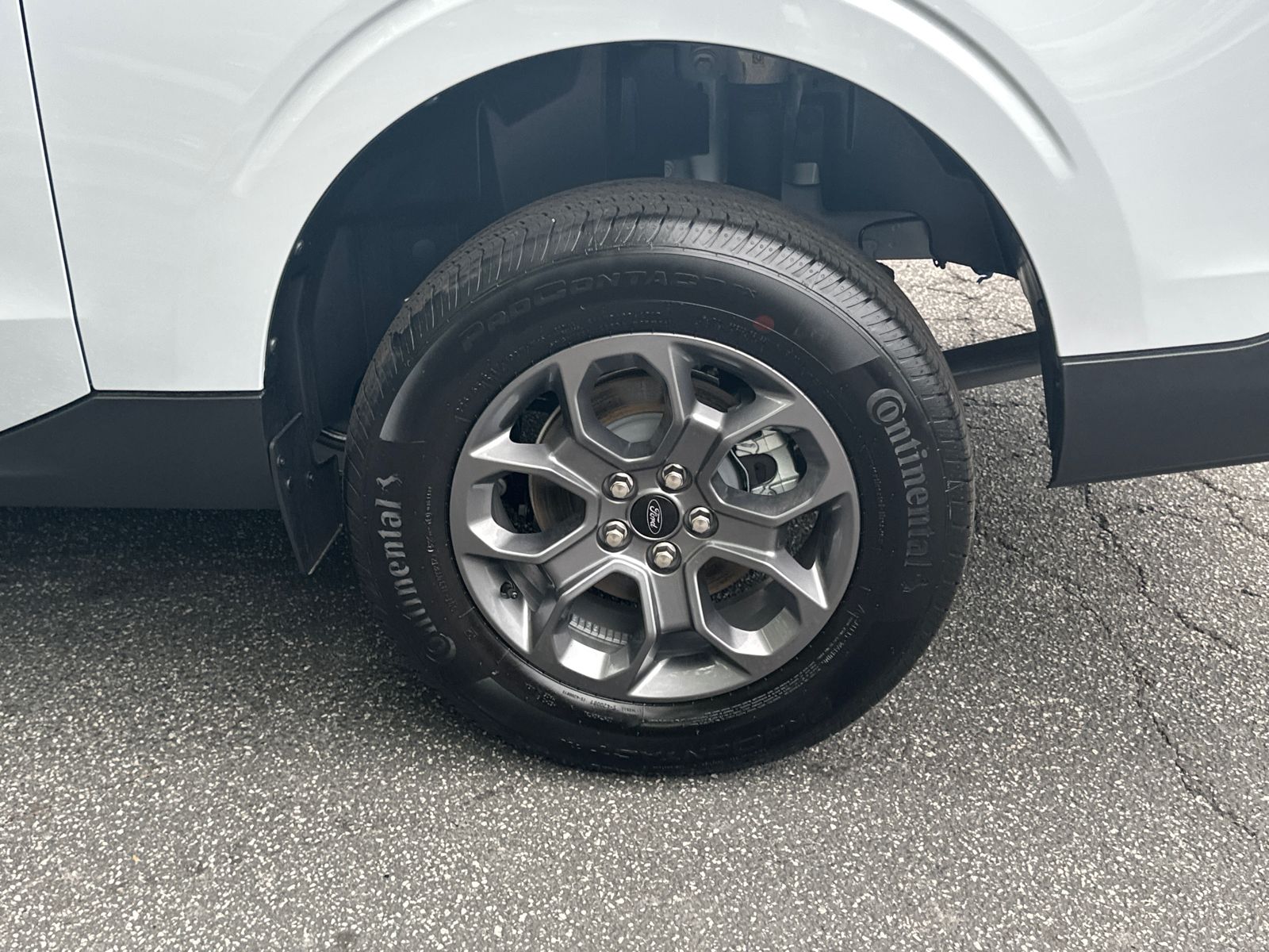 New 2026 Space White Metallic Ford XLT image 20