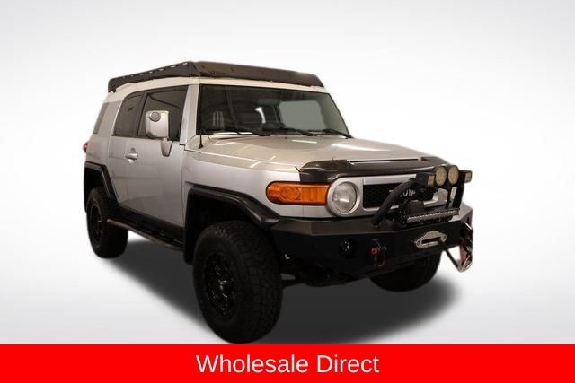 Titanium Metallic 2008 Toyota FJ Cruiser 4WD SUV / Crossover Four-Wheel Drive 5-Speed Automatic