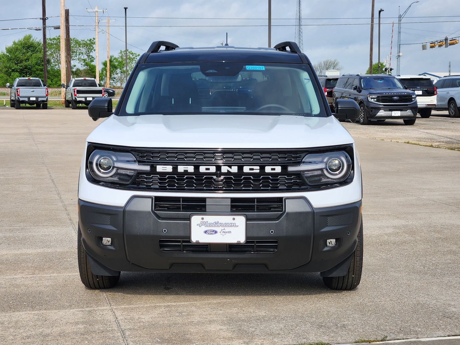 View vehicle photo 6