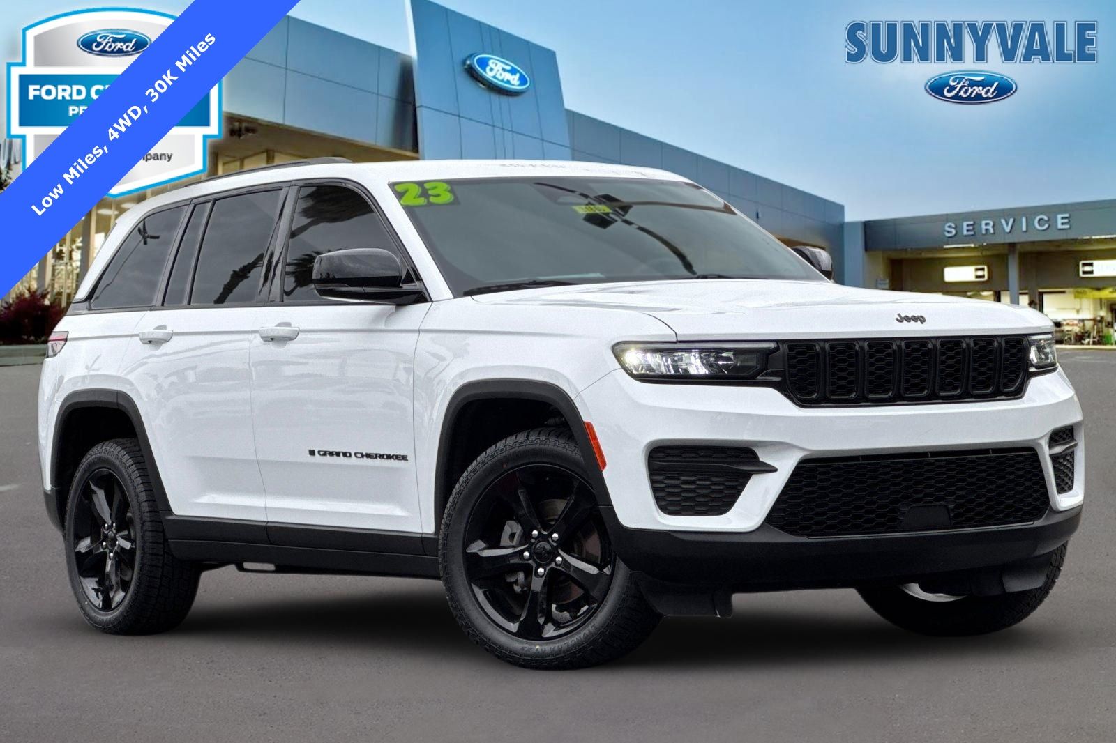 2023 Jeep Grand Cherokee Altitude 4WD