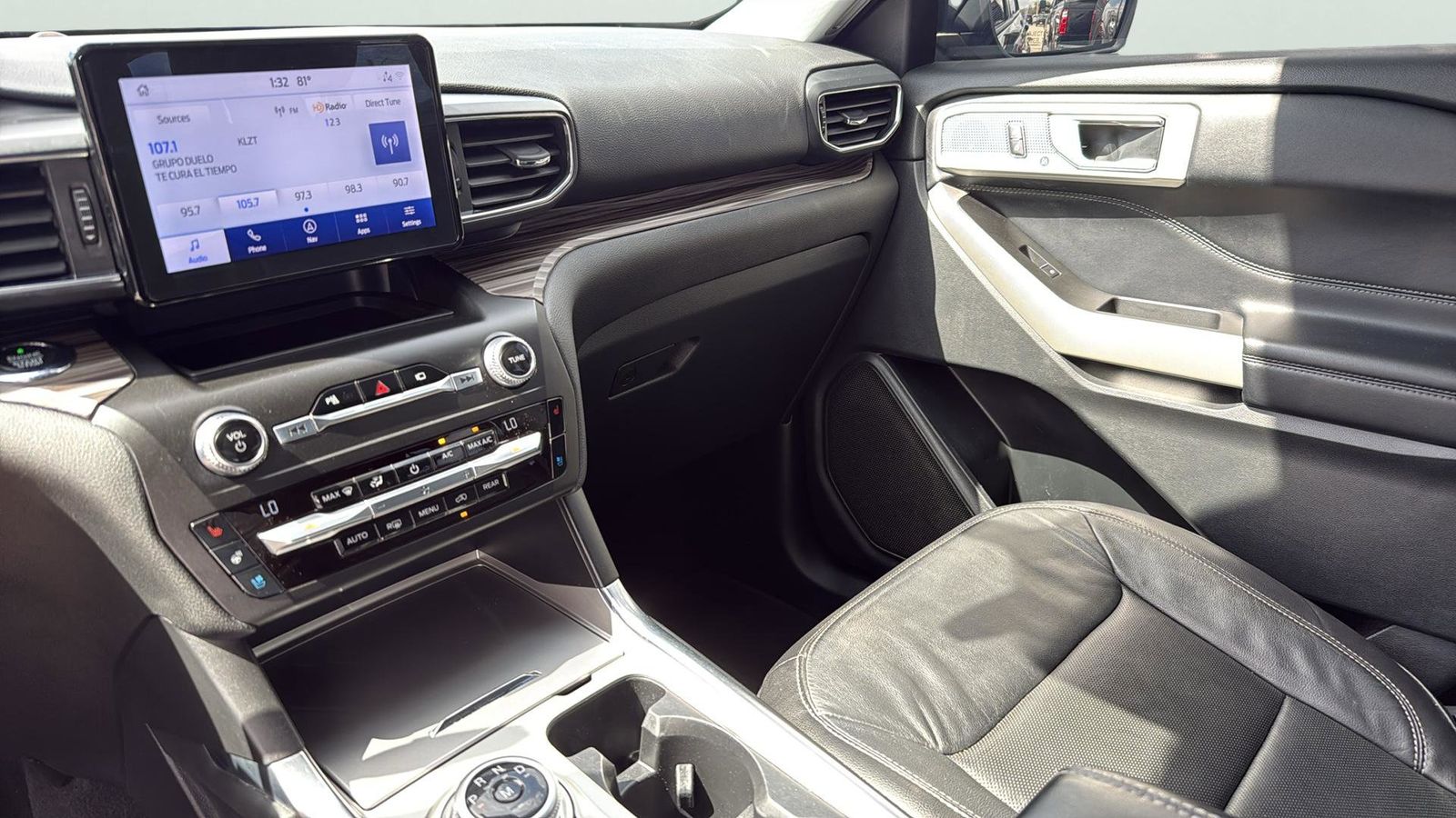 Used Car 2020 Ford Explorer  Limited For Sale Under $25,000 In Austin, Texas