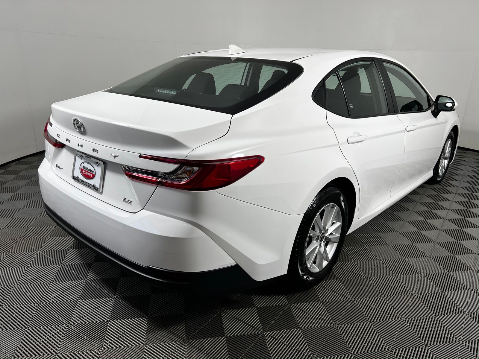 Thumbnail: 2025 Toyota Camry - 5