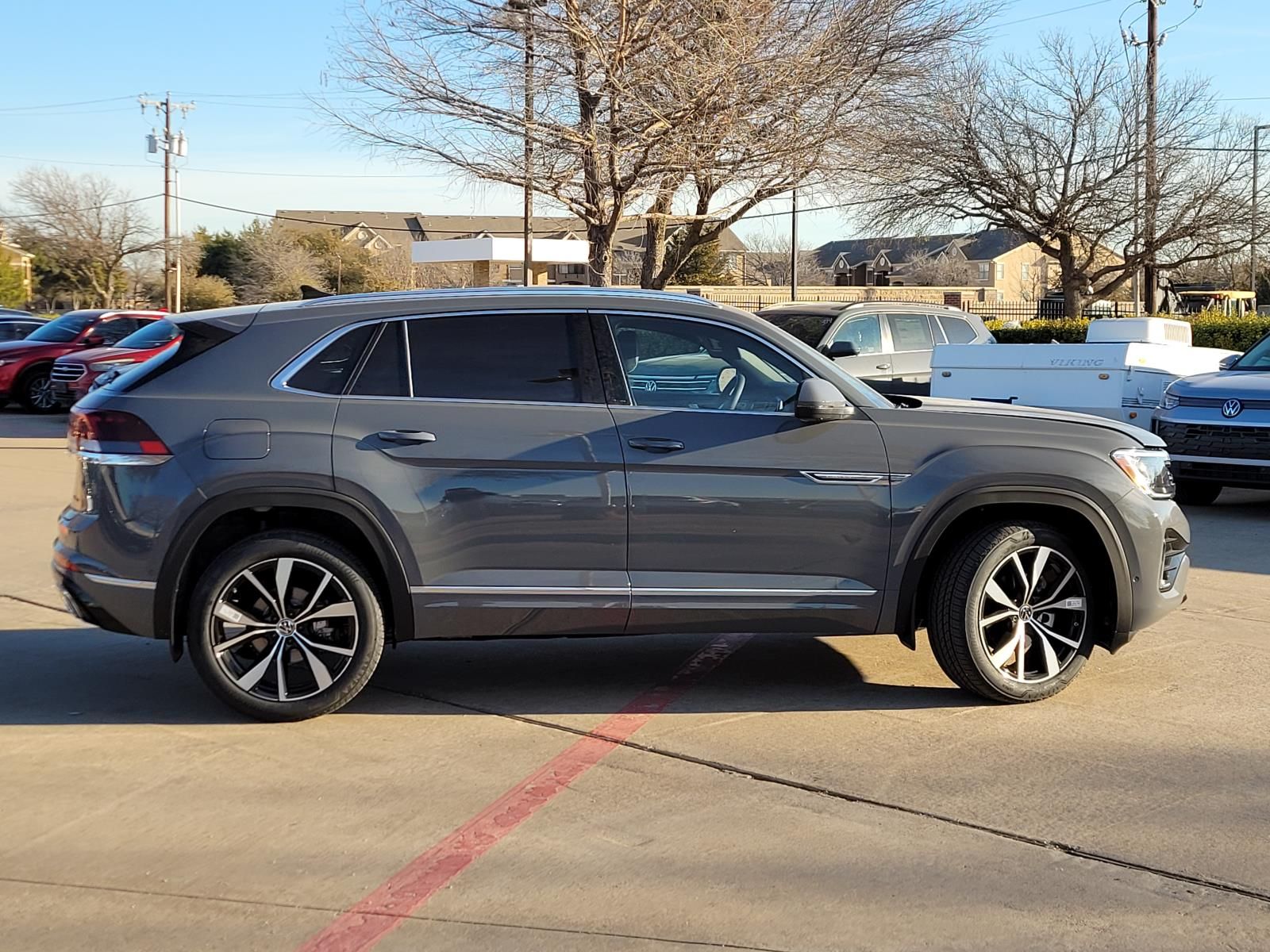 new 2026 Volkswagen Atlas Cross Sport car, priced at $49,474
