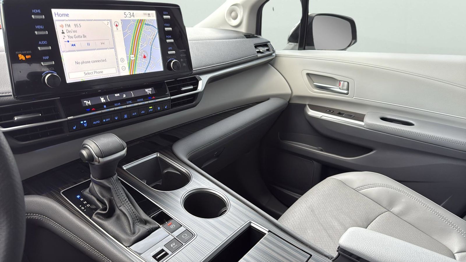 Used Car 2024 Toyota Sienna  Limited For Sale Under $60,000 In Austin, Texas