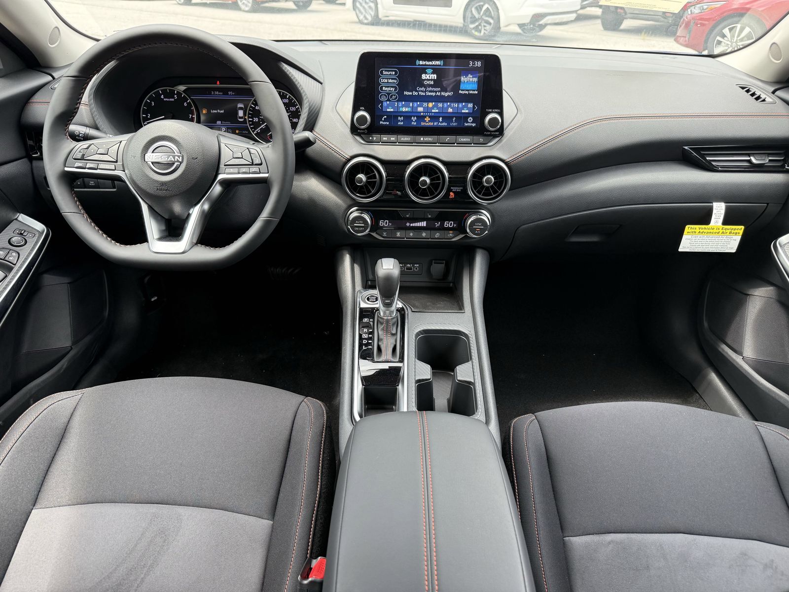 2025 Nissan Sentra SR photo 2
