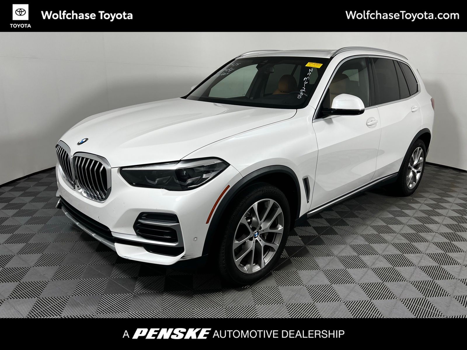 Thumbnail: 2022 BMW X5 - 1