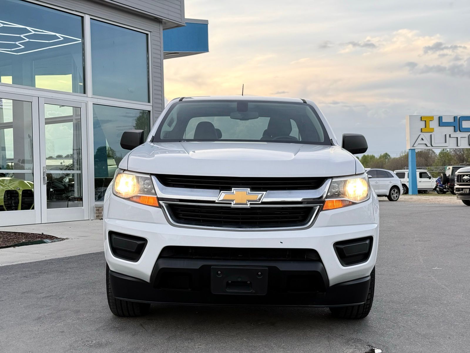 View vehicle photo 7