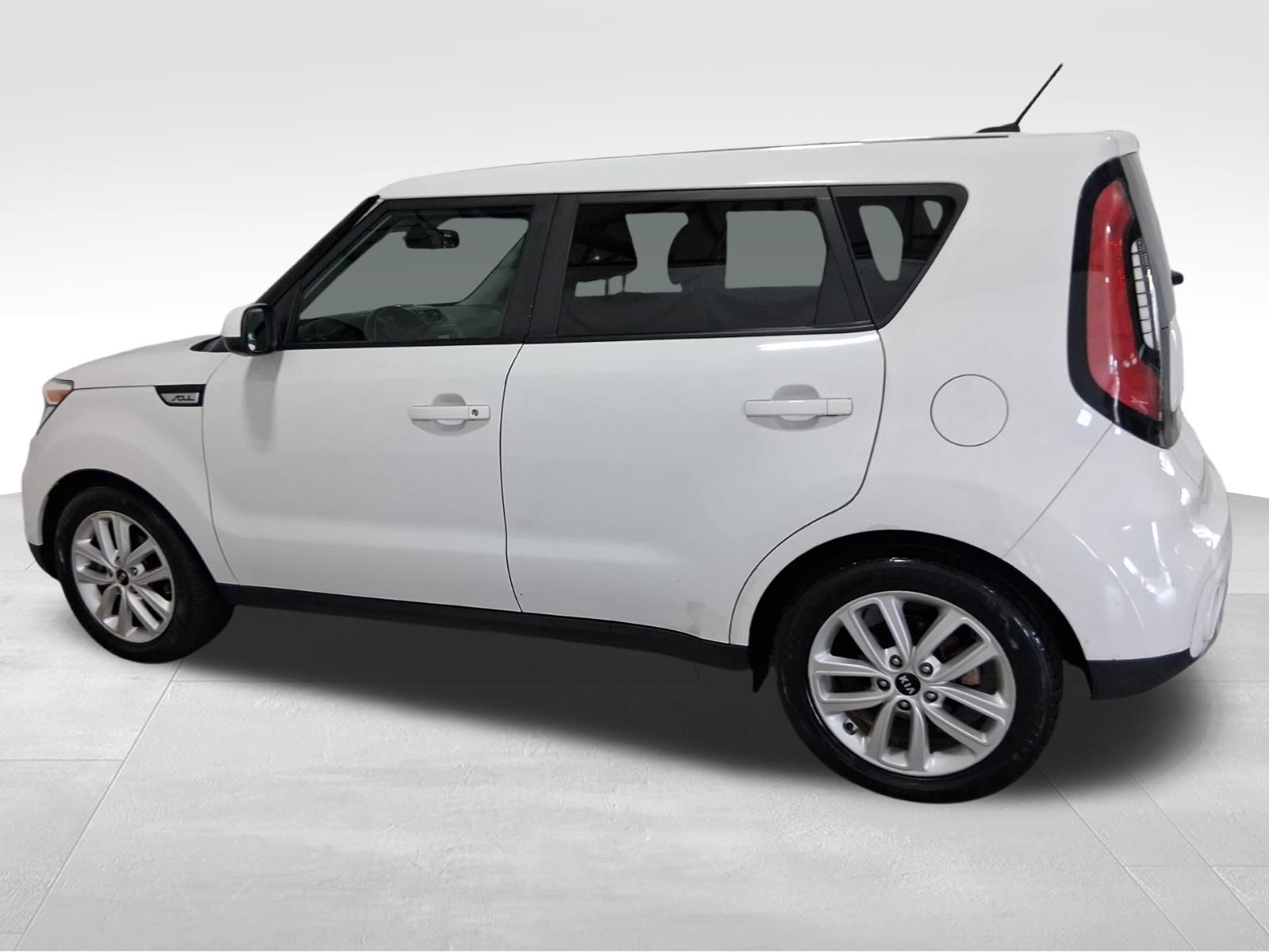 Used Car 2018 Kia Soul  Plus For Sale Under $12,000 In Austin, Texas