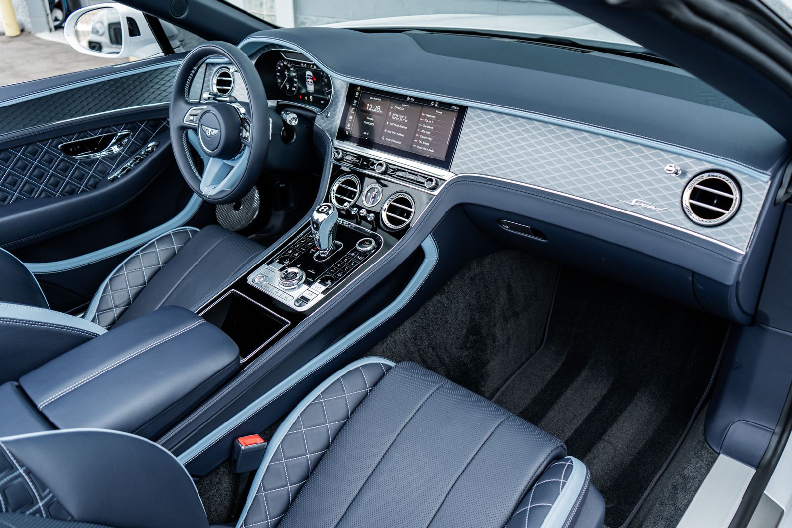 2024 Bentley Continental GT Speed photo 2