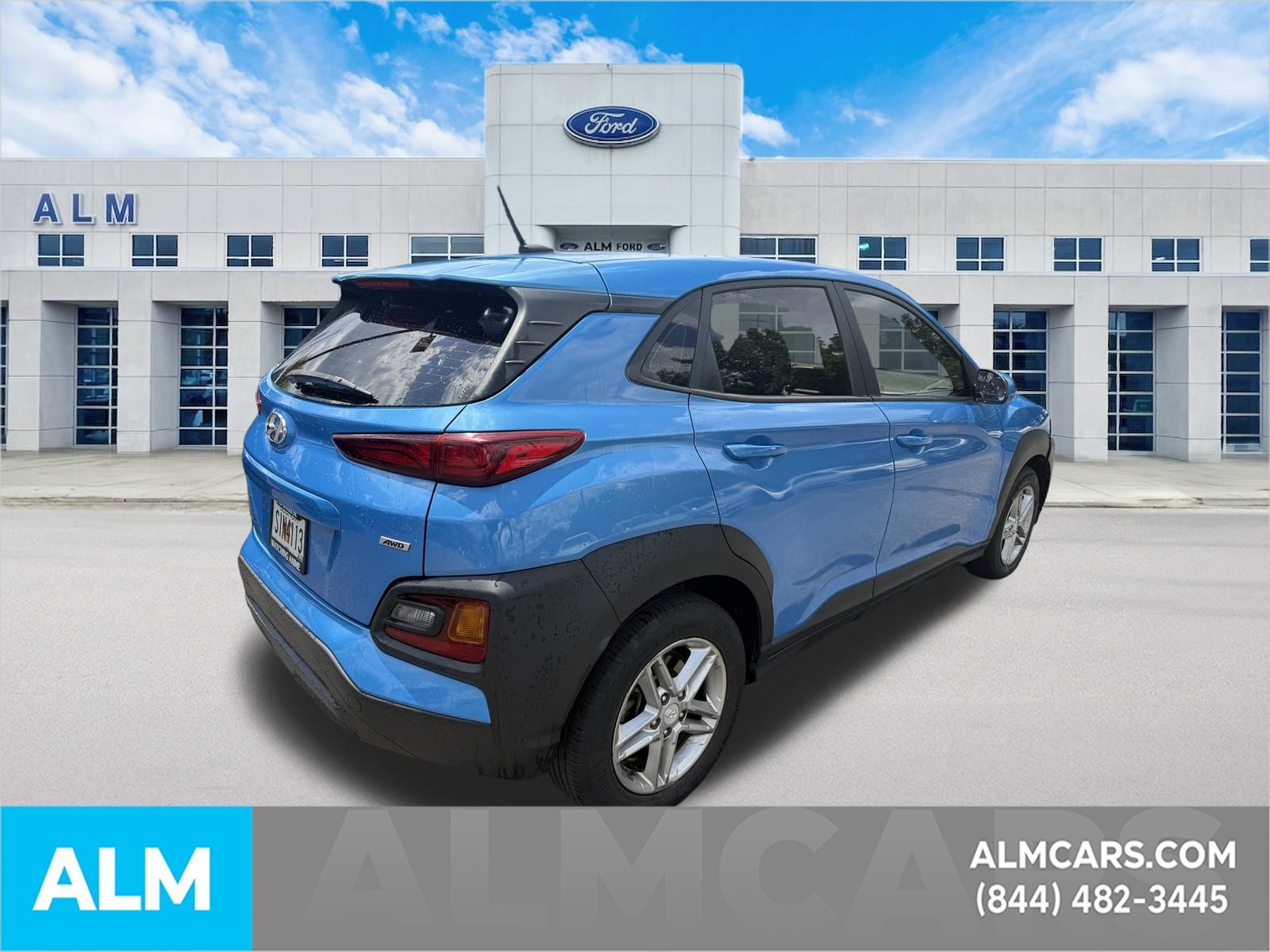 Used 2020 Blue Hyundai SE image 5
