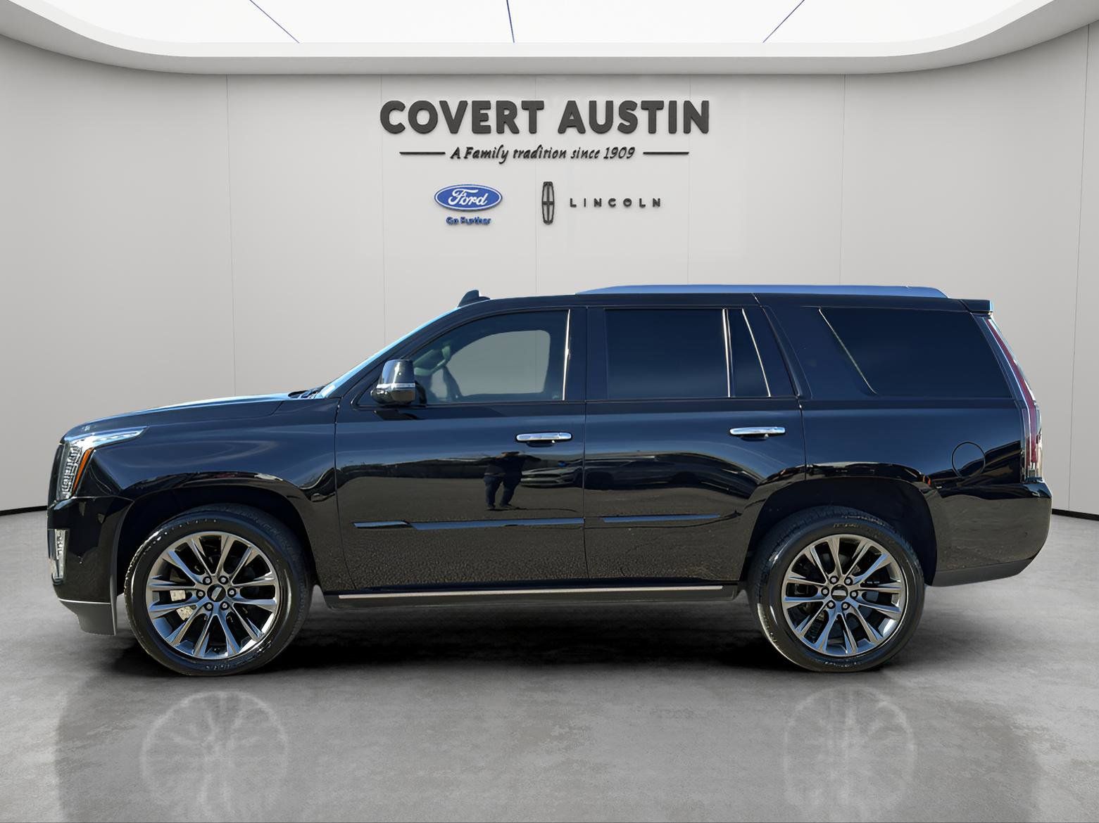 Used Car 2019 Cadillac Escalade  Platinum Edition For Sale Under $35,000 In Austin, Texas