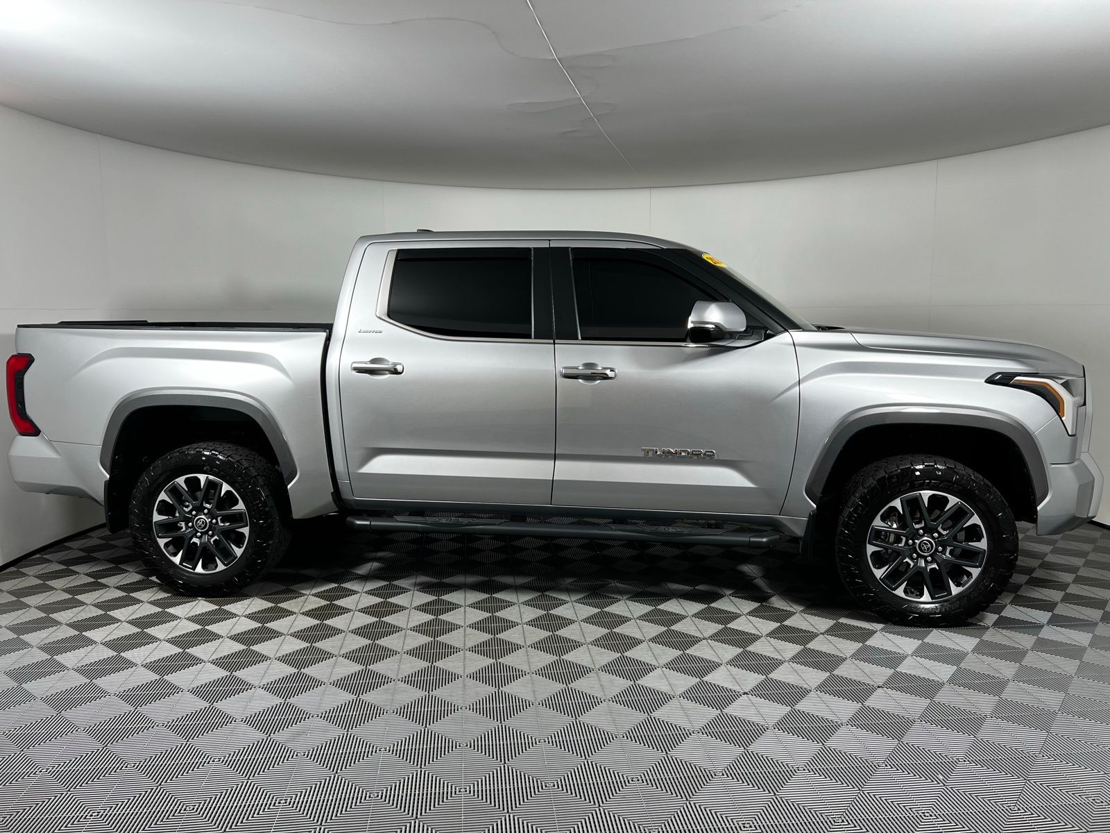 Thumbnail: 2024 Toyota Tundra - 4