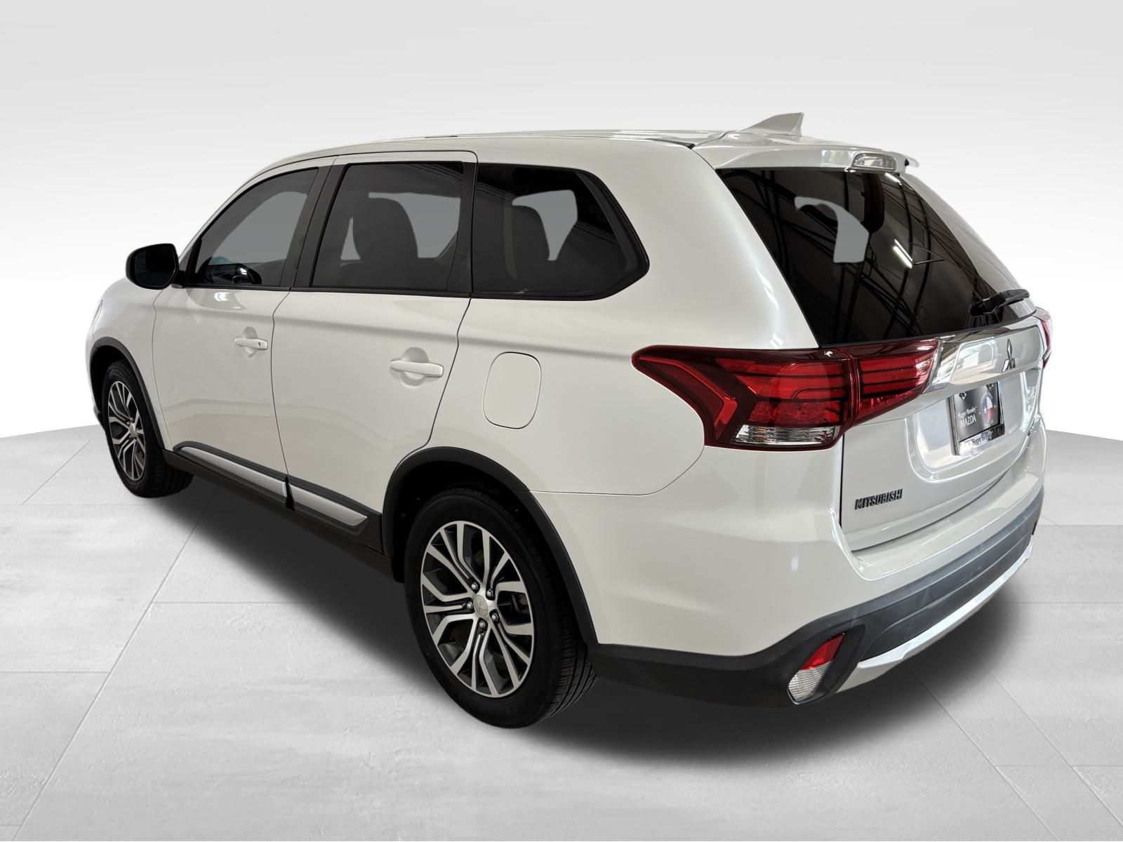 Used Car 2018 Mitsubishi Outlander  Es For Sale Under $15,000 In Austin, Texas