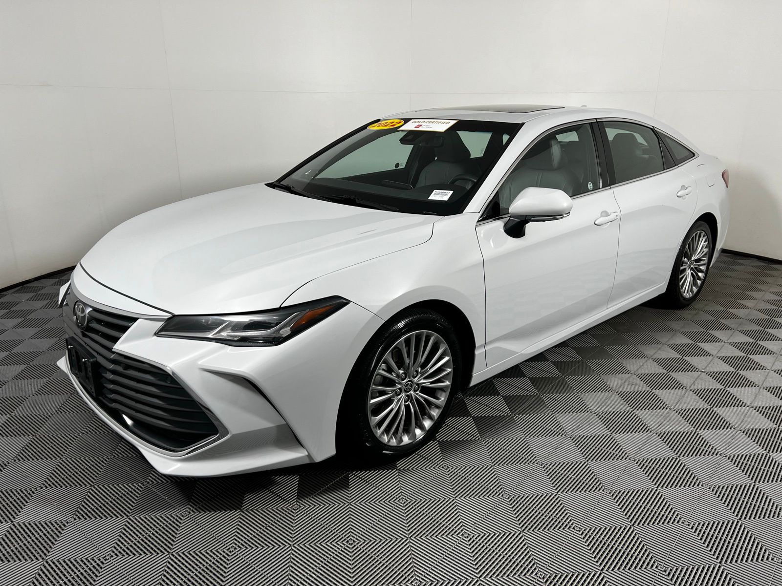 2022 Toyota Avalon Limited 2