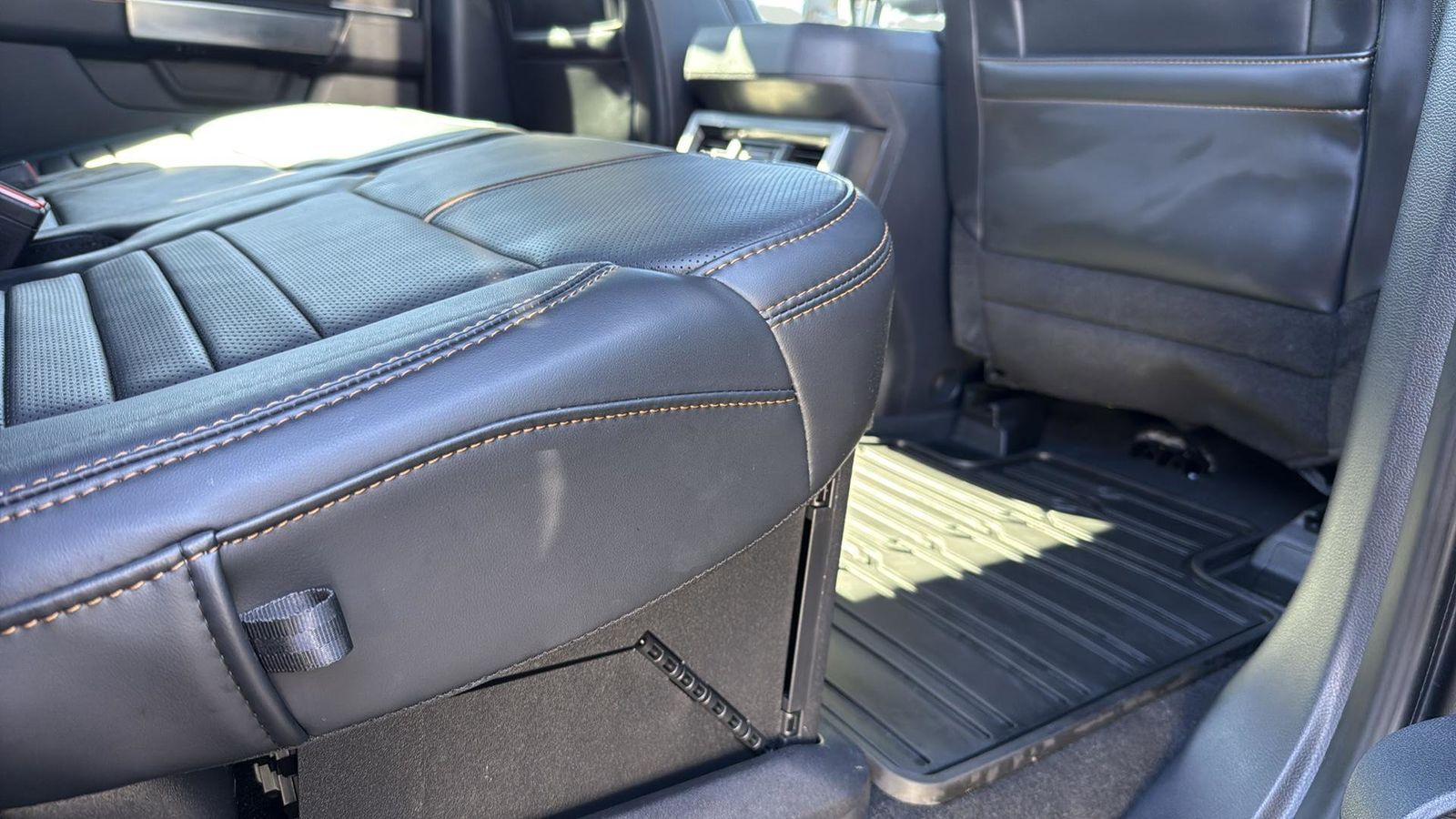 Used Car 2024 Ford F-250sd  Platinum For Sale Under $90,000 In Austin, Texas