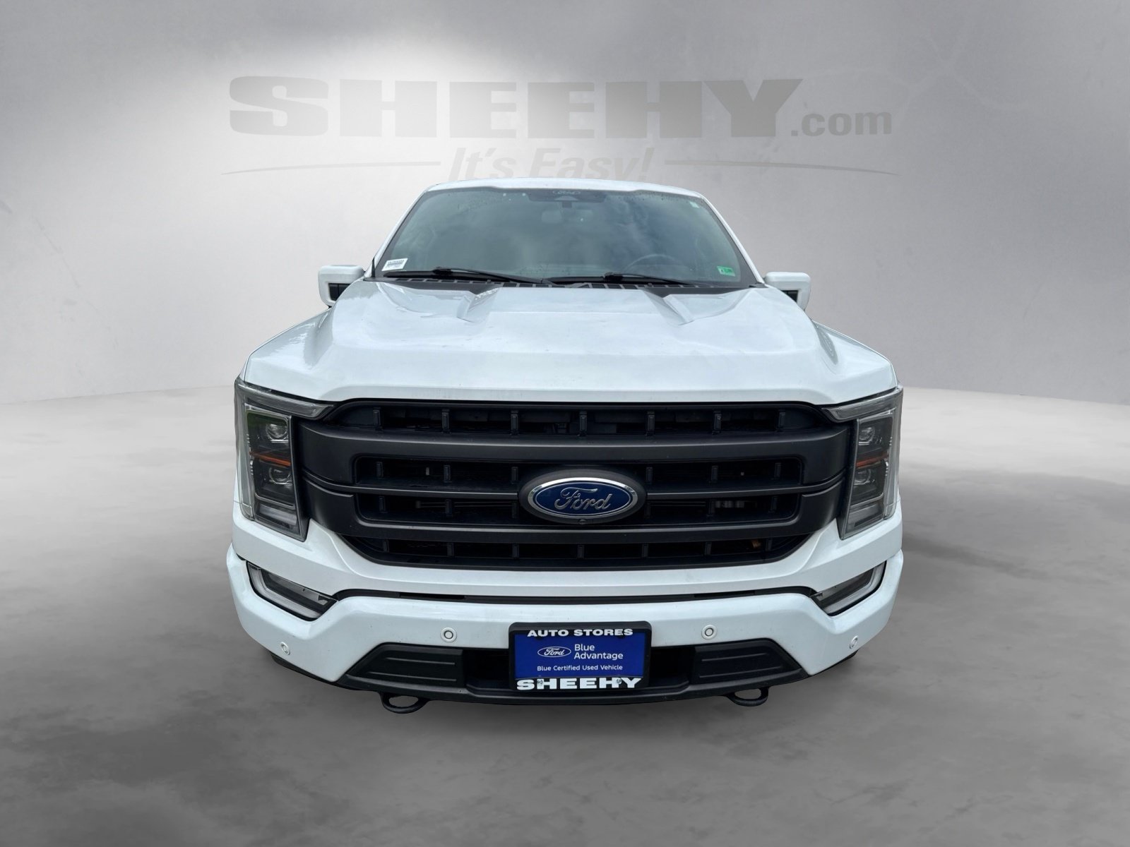 Certified Used 2022 Oxford White Ford Lariat image 18