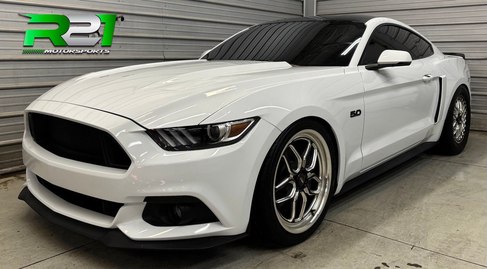 2017 Ford Mustang GT Premium - Main Image