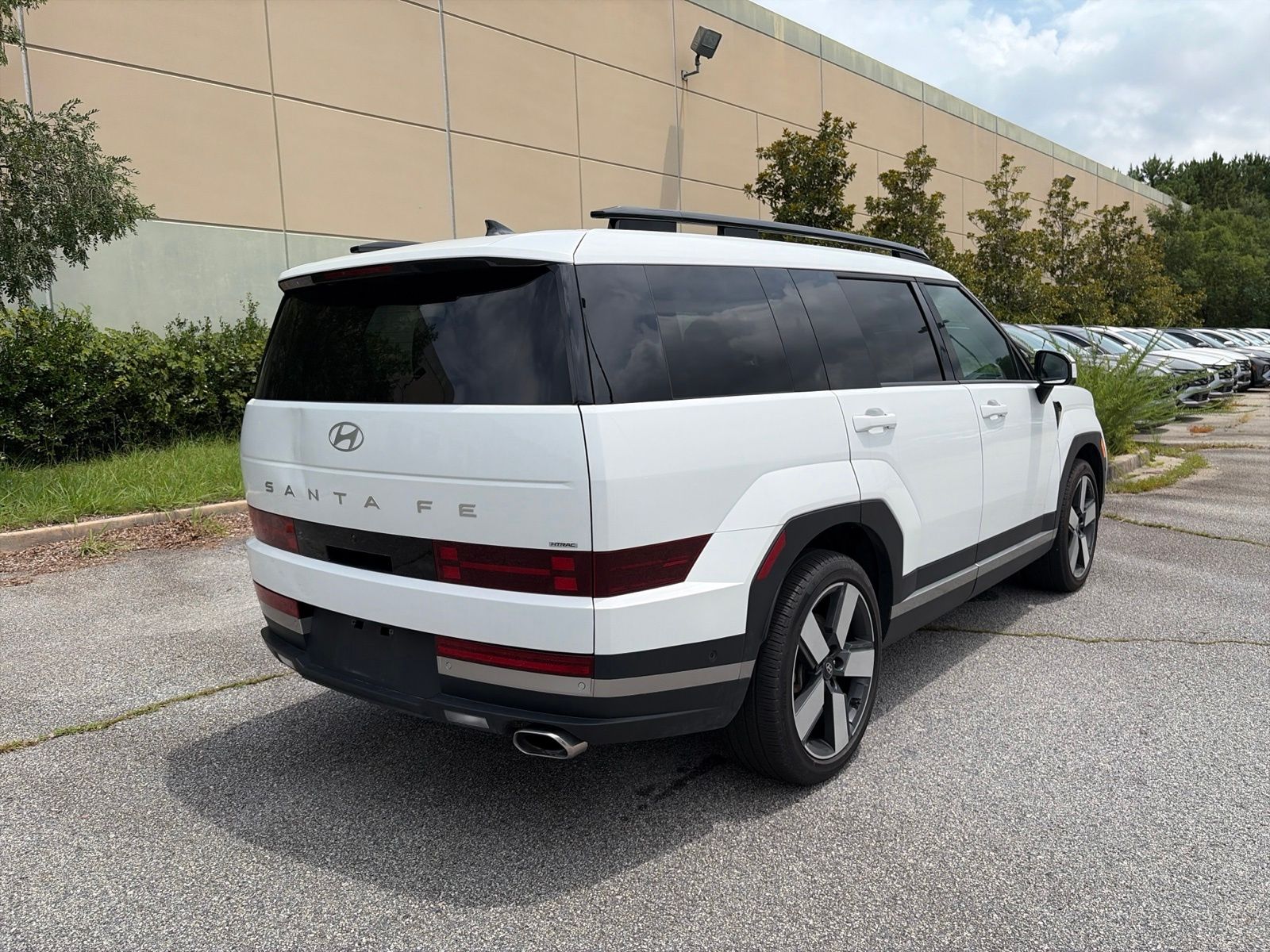 Used 2024 White Hyundai Limited image 6