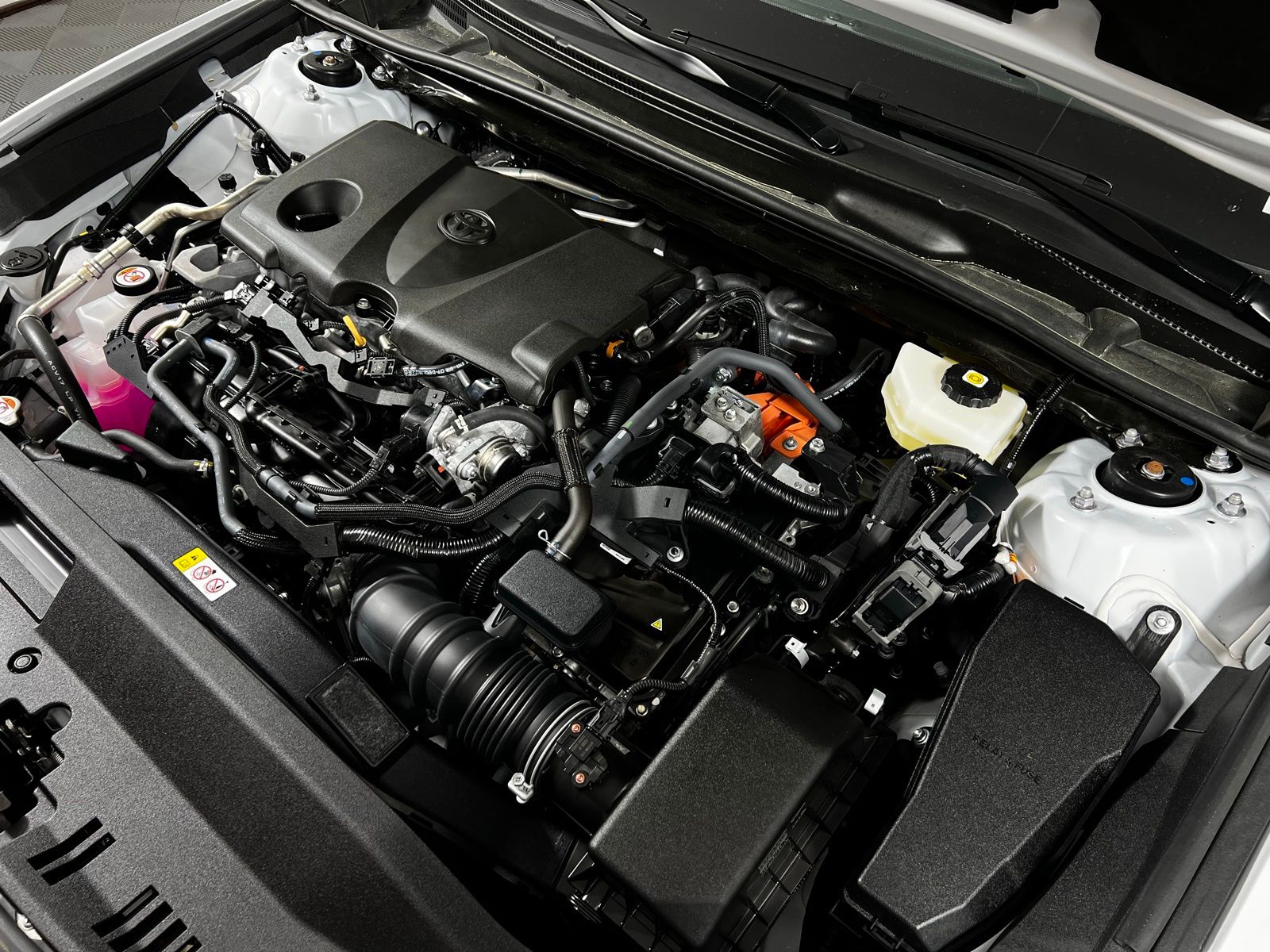 Thumbnail: 2025 Toyota Camry - 11