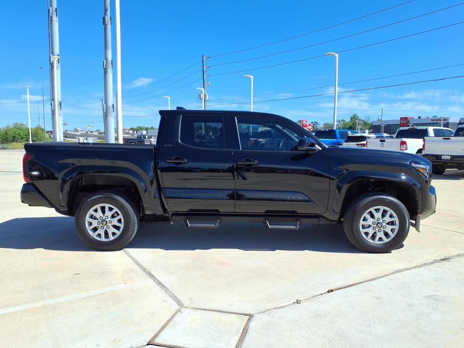 2025 Toyota Tacoma SR5 - 4