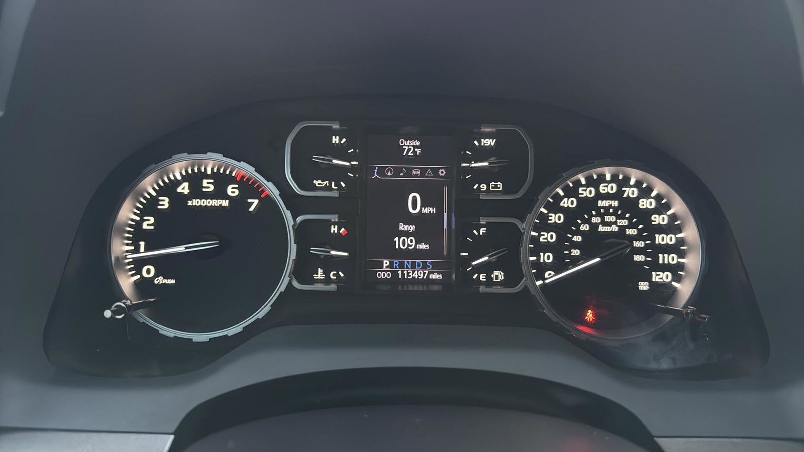 Used Car 2019 Toyota Tundra  Sr5 For Sale Under $35,000 In Austin, Texas