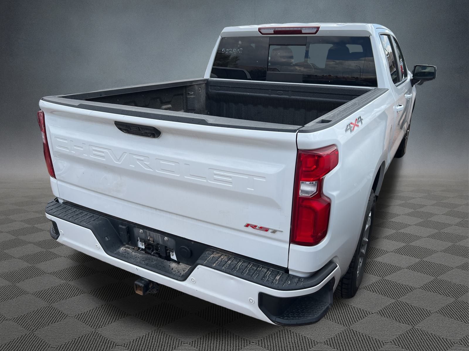 2022 Chevrolet Silverado 1500 RST photo