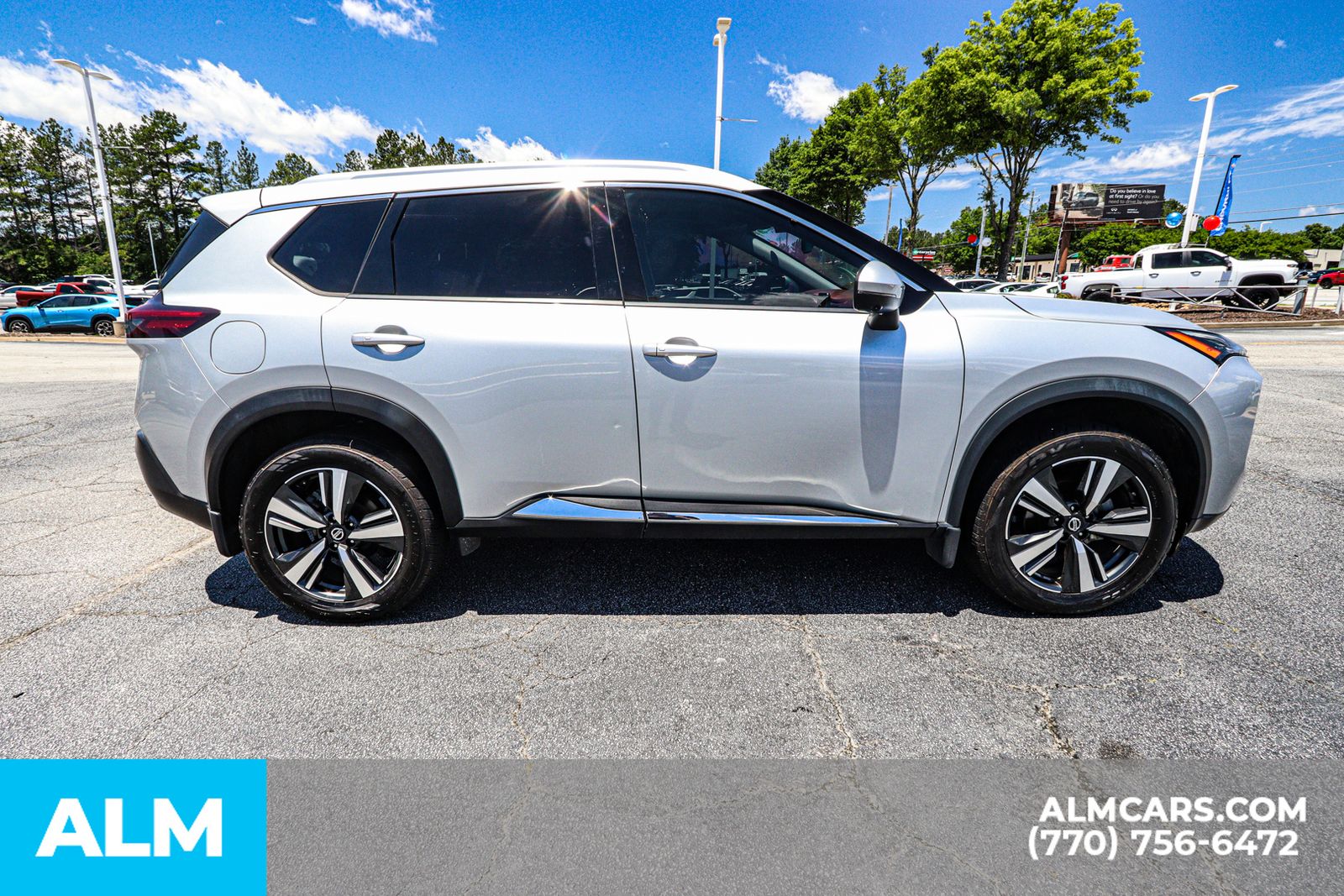 2021 Nissan Rogue SL photo 9