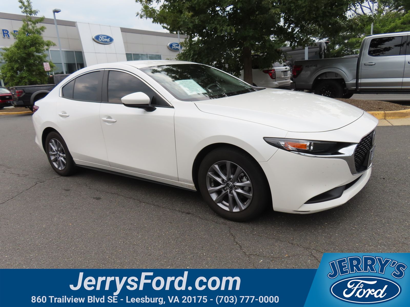 Snowflake White Pearl Mica 2020 Mazda MAZDA3 Sedan Front-Wheel Drive 6-Speed Automatic