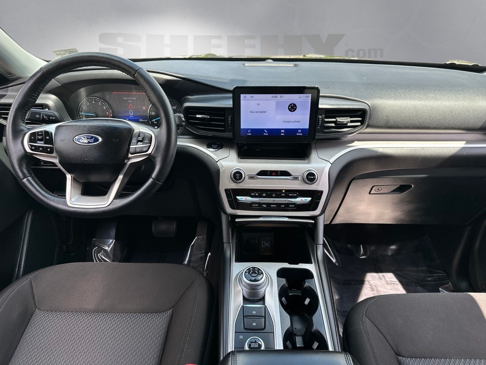 Used 2024 Gray Ford XLT image 3