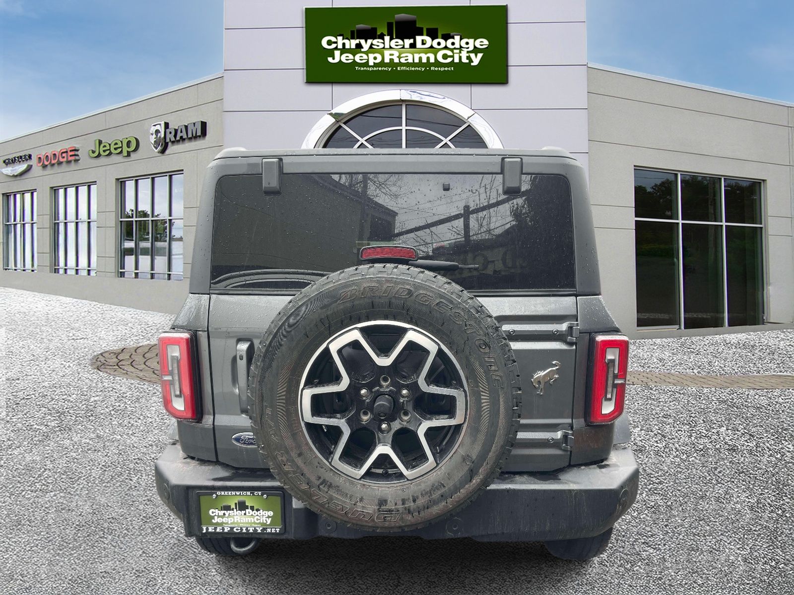 View vehicle photo 7