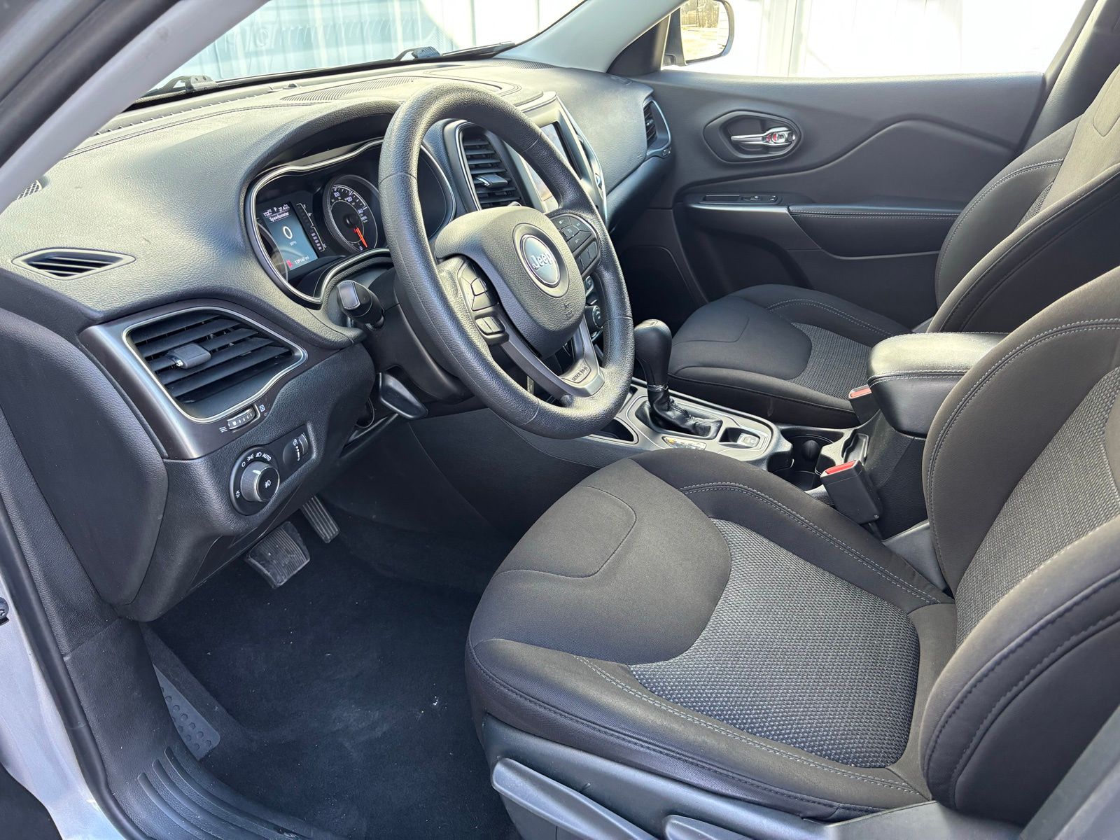 Used Car 2019 Jeep Cherokee  Latitude For Sale Under $10,000 In Austin, Texas