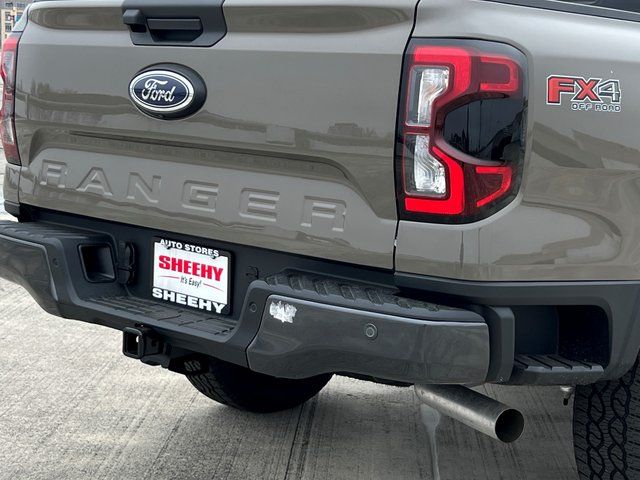 New 2025 Marsh Gray Ford Lariat image 5