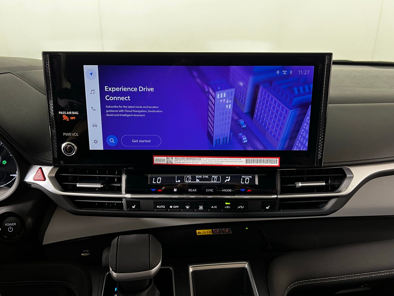 2025 Toyota Sienna XLE 22