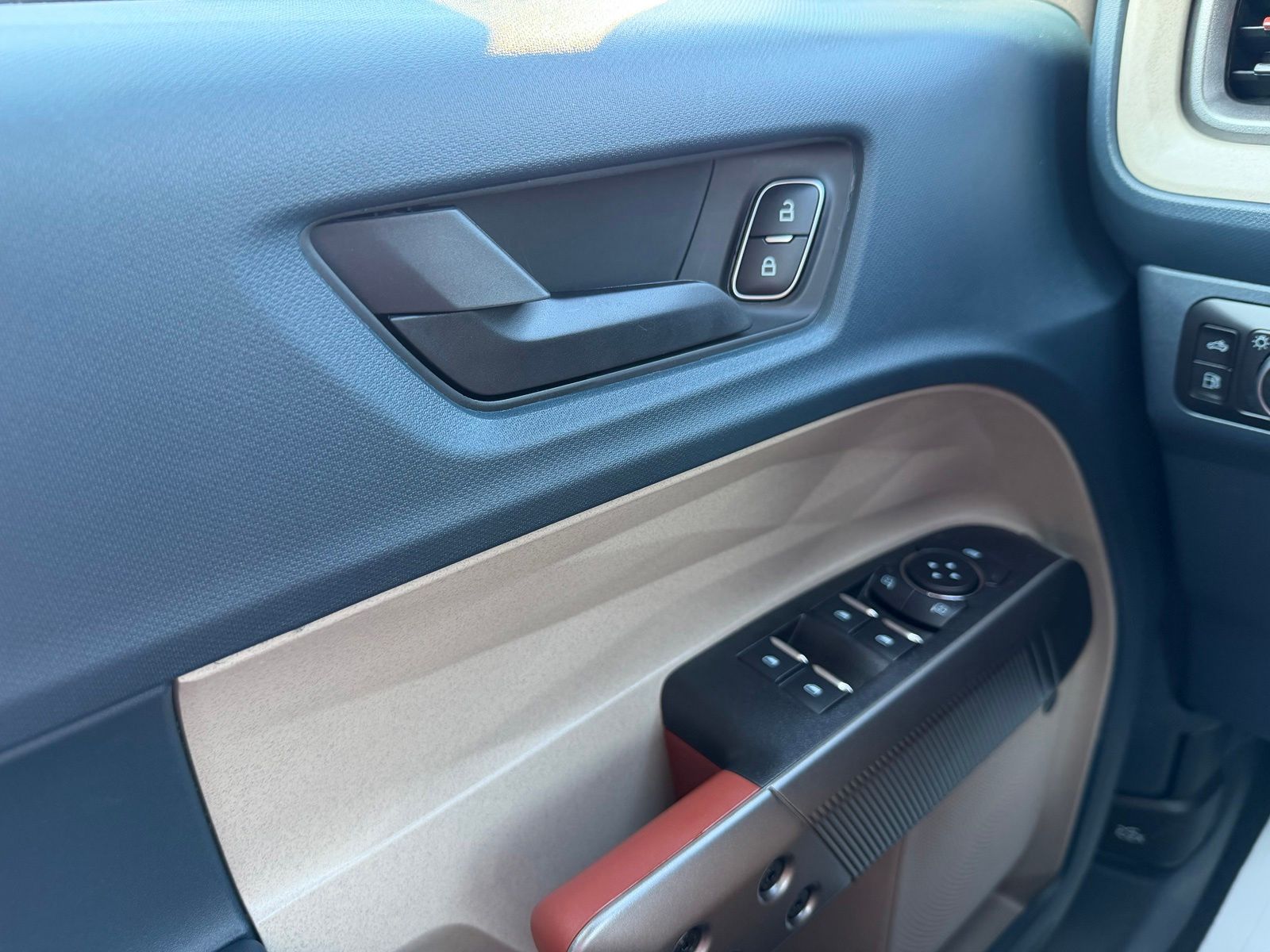 2026 Ford Maverick image 25