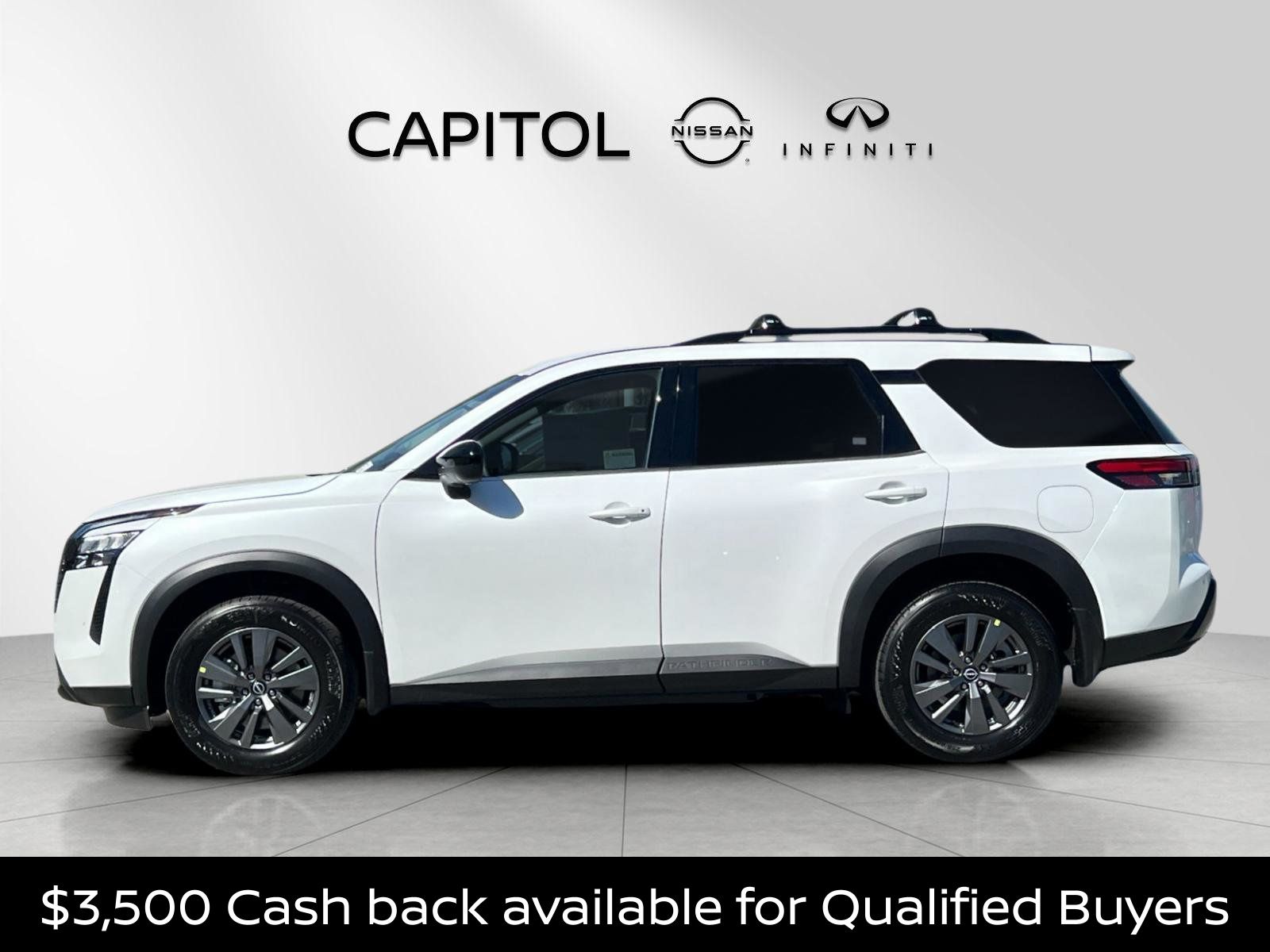 View vehicle photo 2