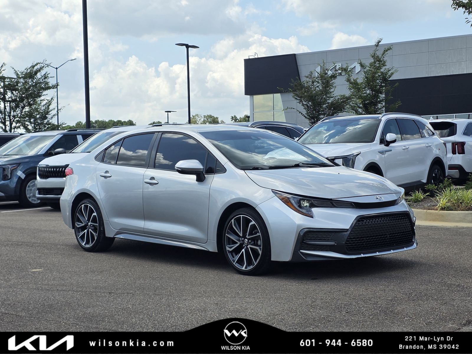  2022 Toyota Corolla SE FWD   