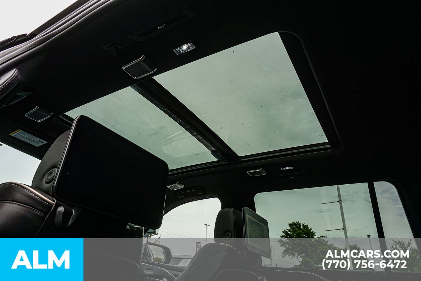 Used 2024 Black Cadillac V-Series image 50