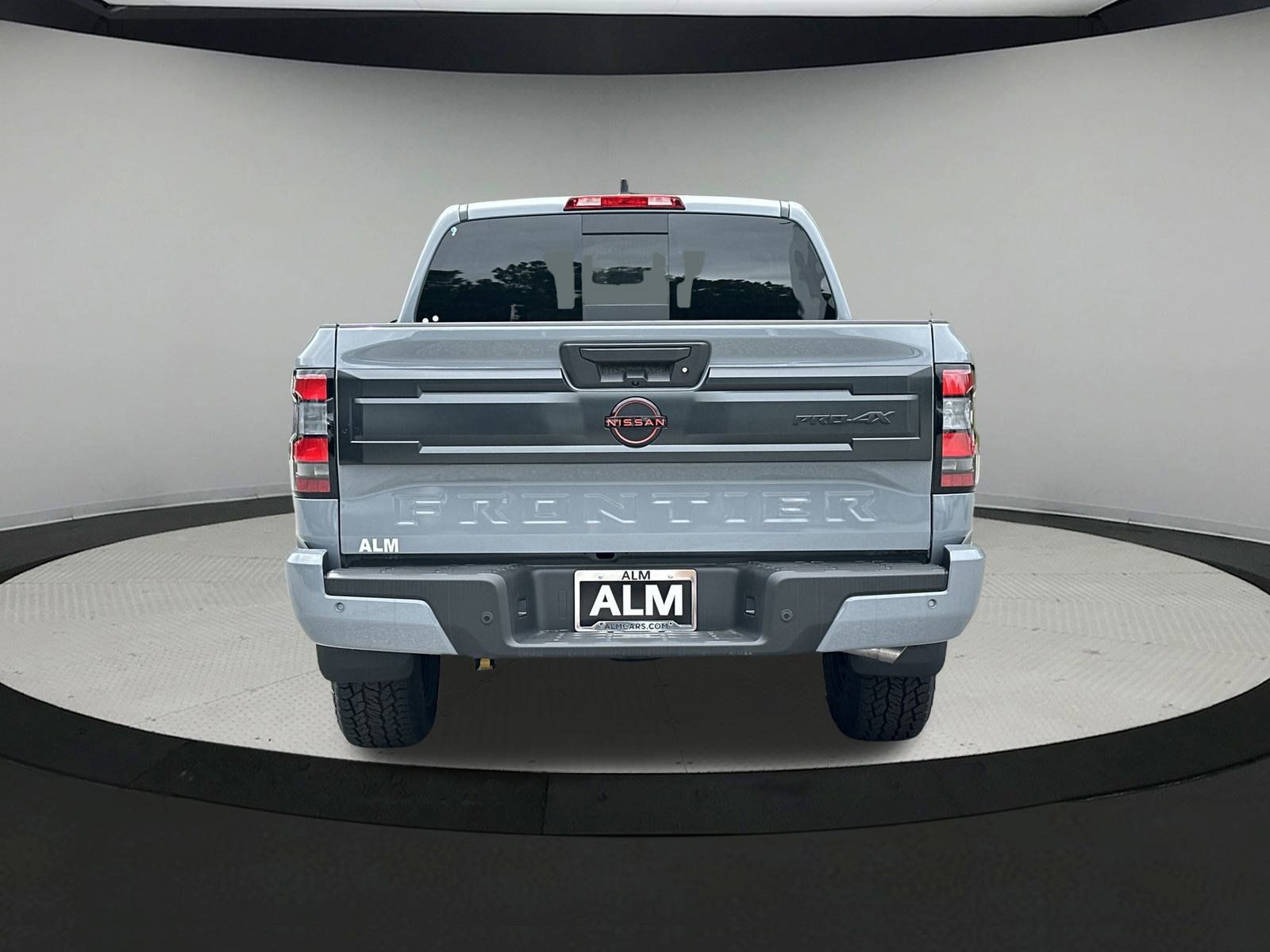 2025 Nissan Frontier PRO-4X photo 25