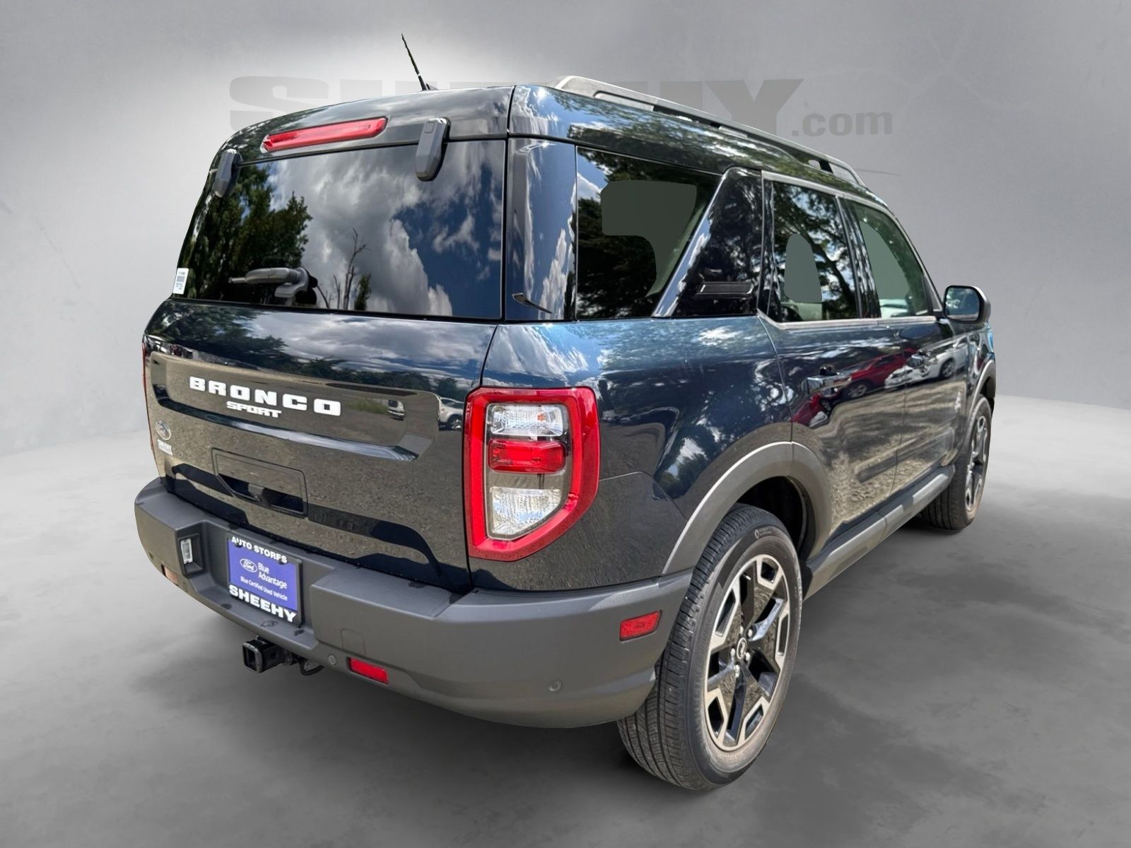 Certified Used 2021 Alto Blue Metallic Tinted Clearcoat Ford Outer Banks image 12