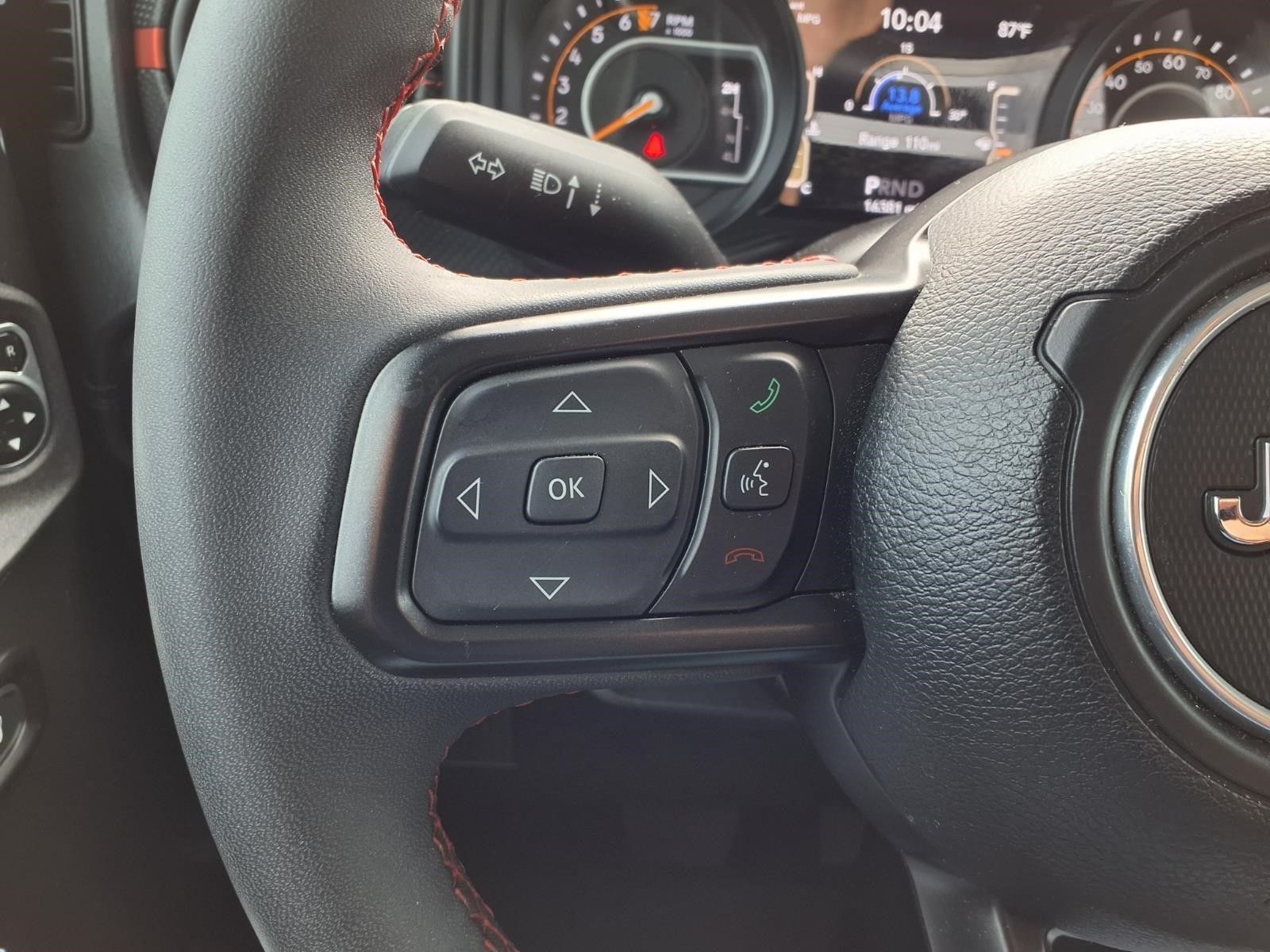 2024 Jeep Gladiator Rubicon Black at DeMontrond Auto Country